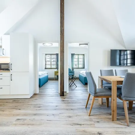 Wurmfeld - Rodinny S 3 Loznicemi Appartement *